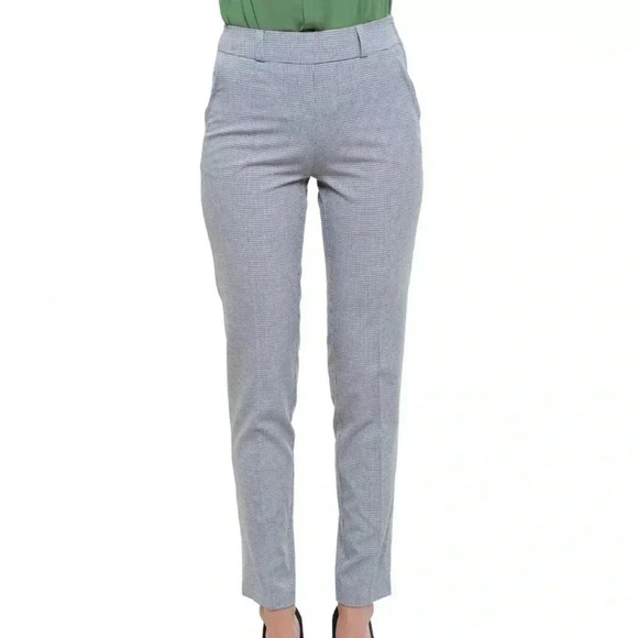 H&M Pants - H&M Skinny Fit Crop Slacks - Regular Waist - Ankle Length - light gray
